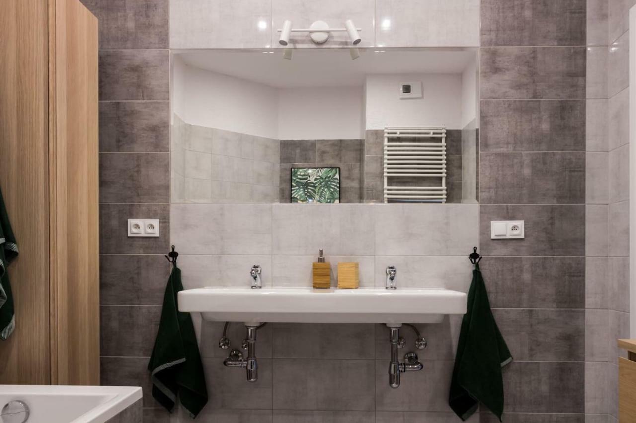 Apartament Jana Matejki Poznań Kültér fotó