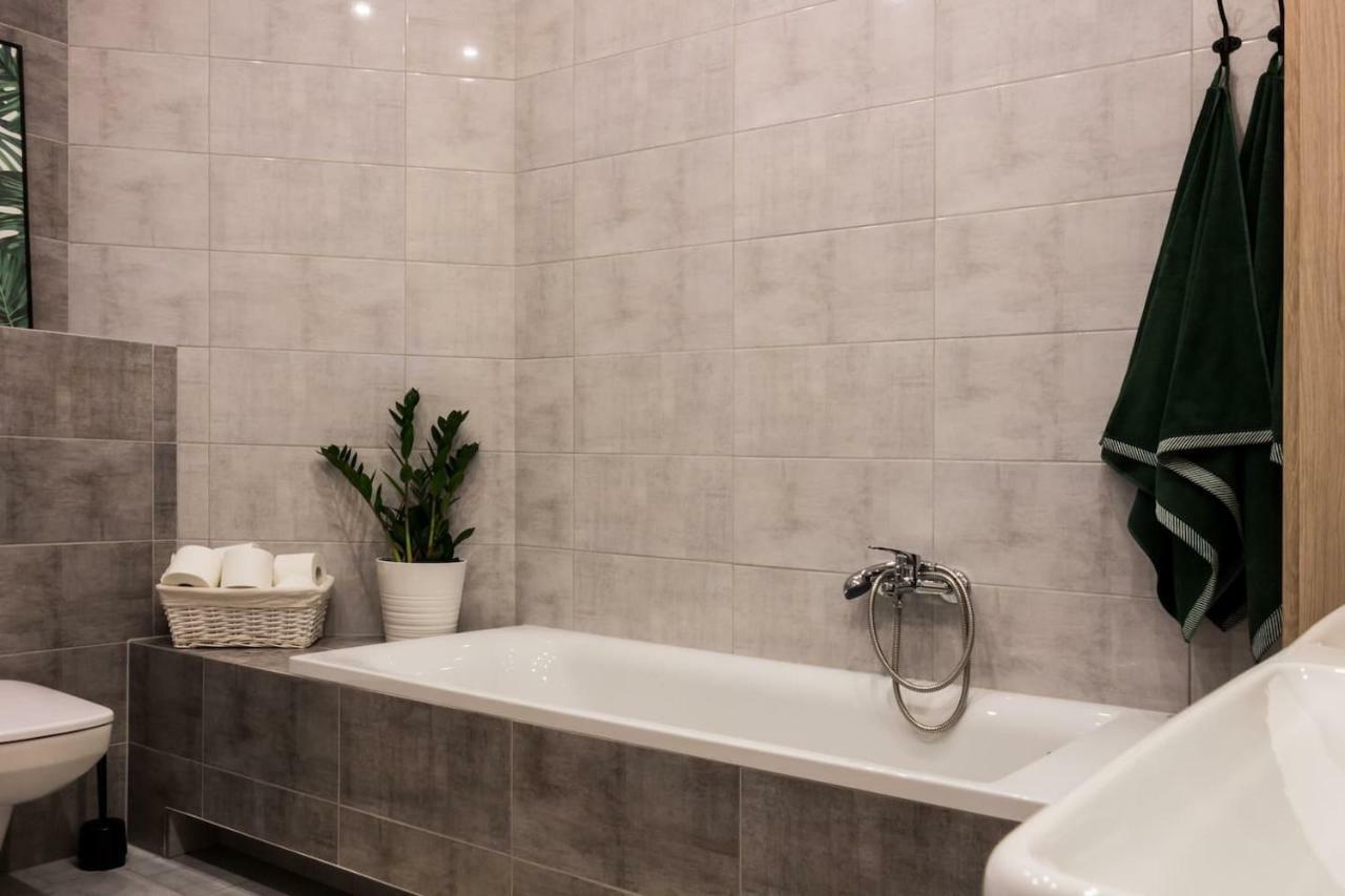 Apartament Jana Matejki Poznań Kültér fotó